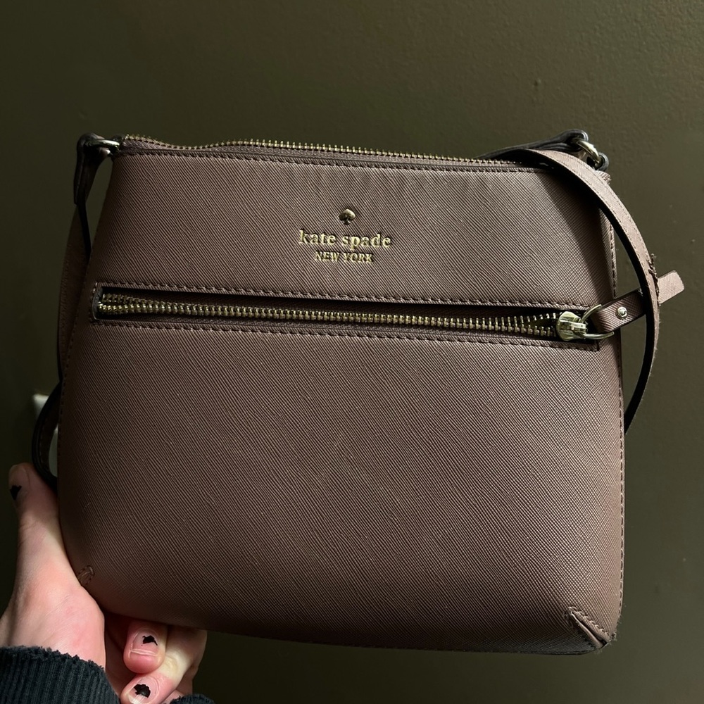 🌟kate spade pink crossbody bag